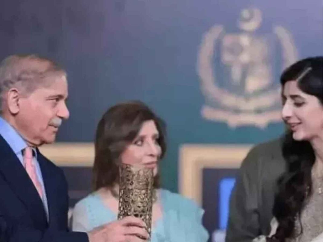Watch: Shehbaz Sharif’s Viral ‘Deep-Scan’ Of Mawra Hocane Has Internet Talking!
