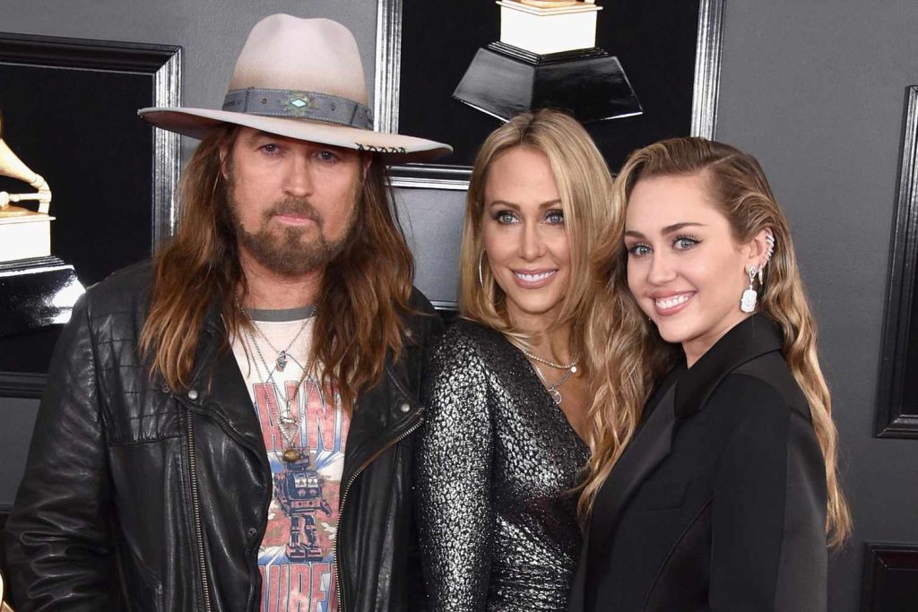 Miley Cyrus Shuts Down Family Feud Rumors, Calls Mom Her 'Hero' and Reflects on Bond with Dad Billy Ray