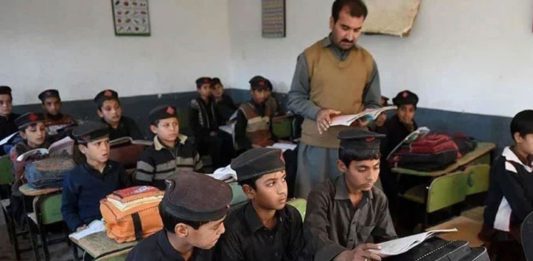 Textbook Crisis Deepens in Khyber Pakhtunkhwa: Students and Teachers Struggle Amid Severe Shortage in Government Schools