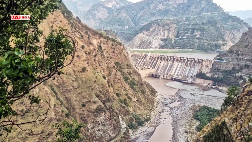 Pakistan Alleges India Choked Chenab River Flow, Warns of Crop Crisis Amid Indus Treaty Suspension