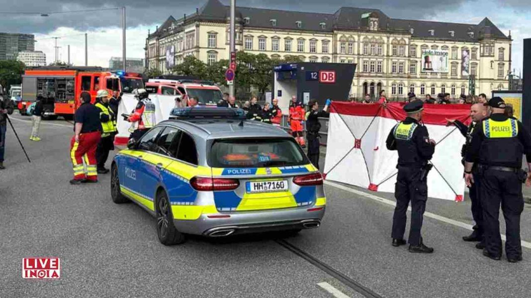 17 Stabbed in Knife Rampage at Germany Train Station, Woman Arrested