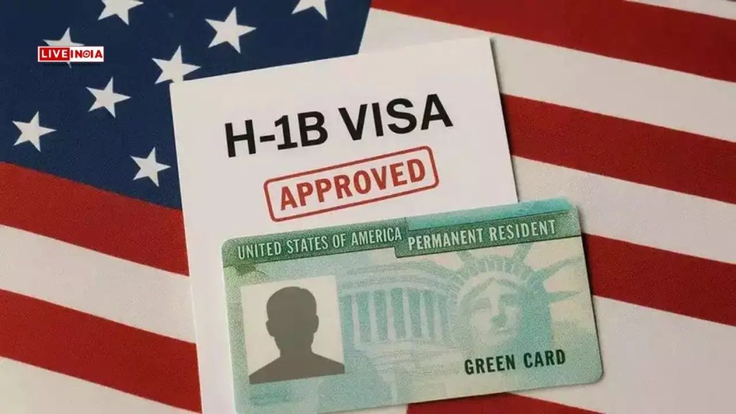 “H-1B Is a Complete Fraud”: US Man’s Rant Over Hindi-Speaking Gate Agents