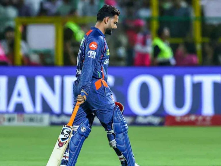 "Call MS Dhoni..": Sehwag's Blunt Advice to Struggling Rishabh Pant, Shaun Pollock Questions His Mental State