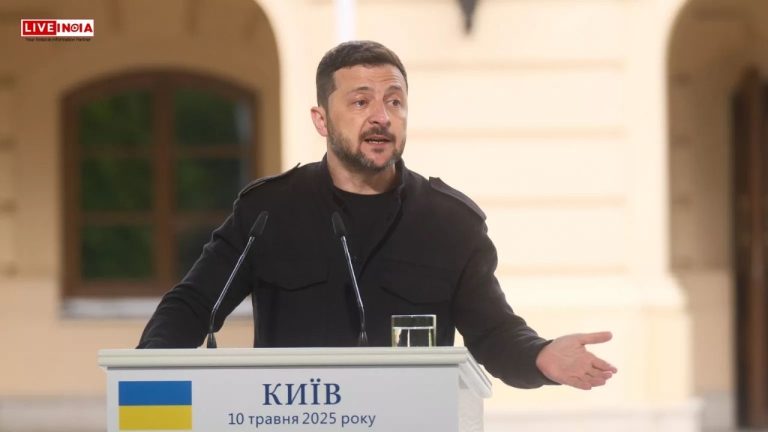 Zelensky Casts Doubt on Russia's Intent Ahead of Istanbul Peace Talks