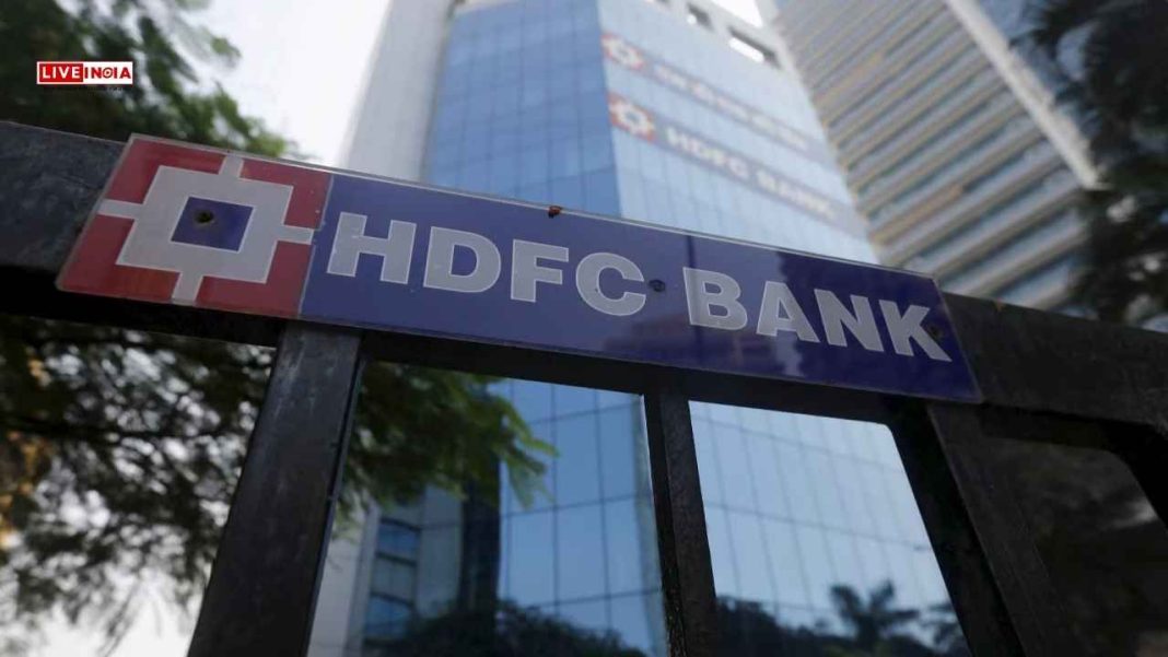 LiveIndia Markets Update: While Most Private Bank Shares Surge, HDFC Bank Dips