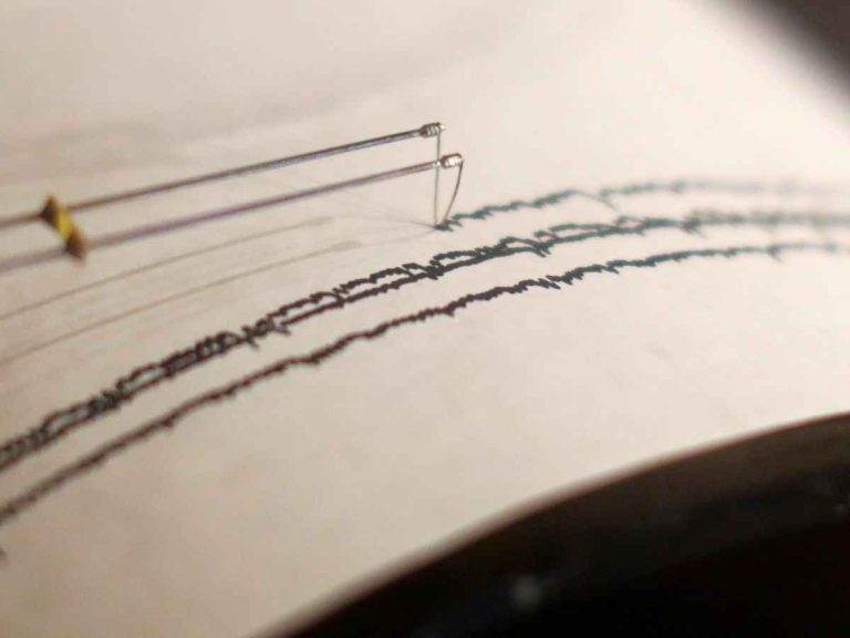 Earthquake Of Magnitude 5.3 Jolts Central Pakistan