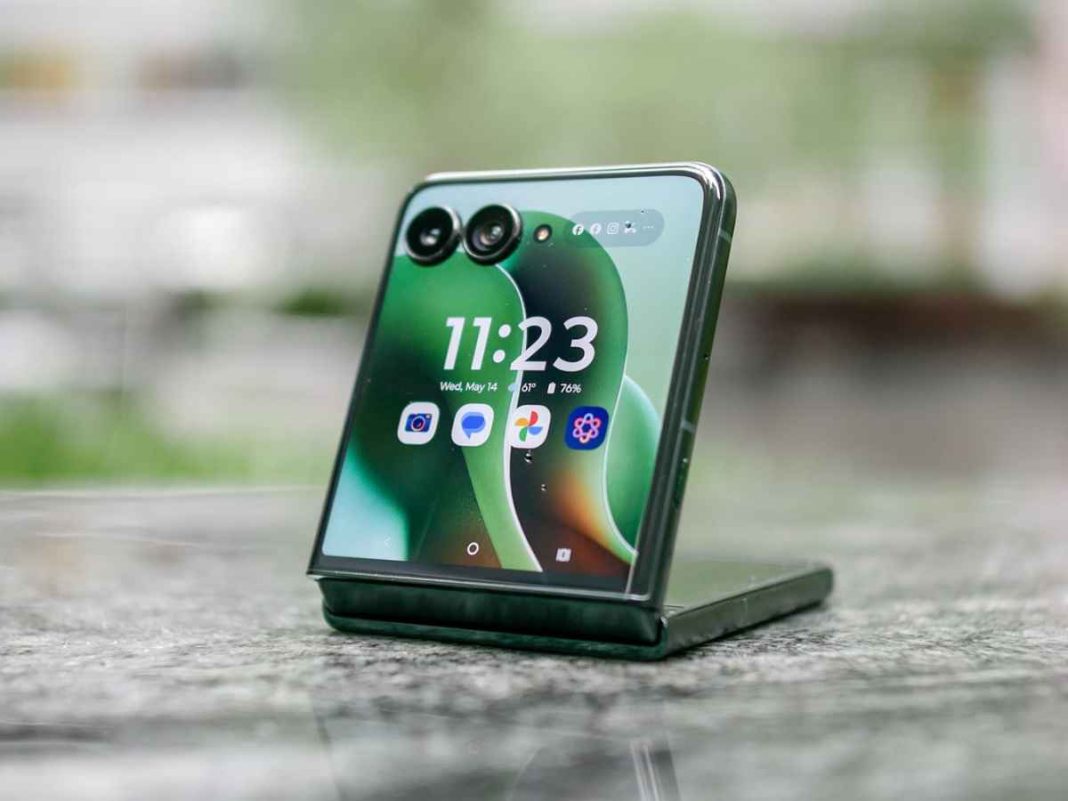 Wait Before Buying! Major Phones Coming July 2025 Foldable phones