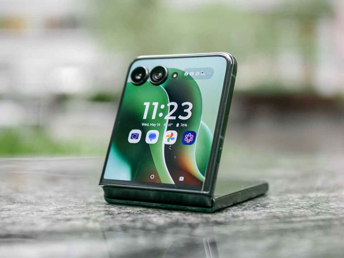 Wait Before Buying! Major Phones Coming July 2025 Foldable phones