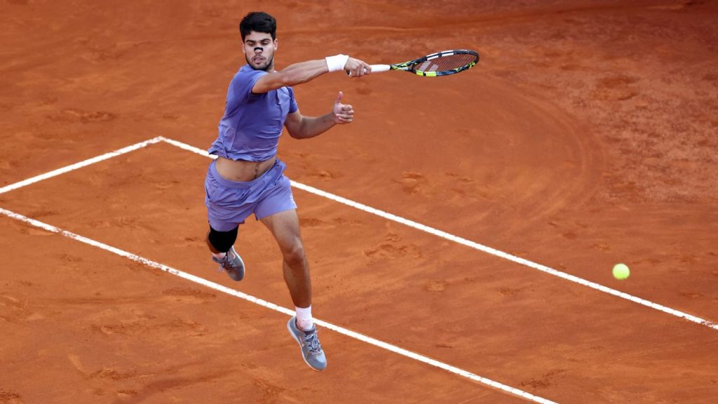 Alcaraz Storms into French Open Final, Eyes Djokovic vs Sinner Showdown