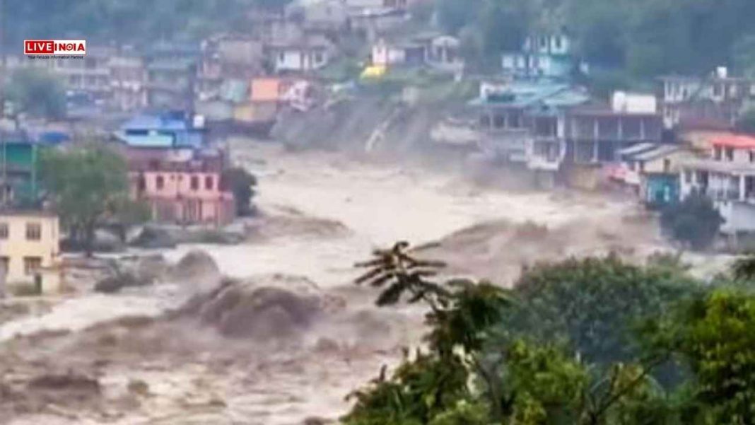 5 Dead as Cloudbursts and Flash Floods Ravage Himachal Pradesh; Orange Alert Issued