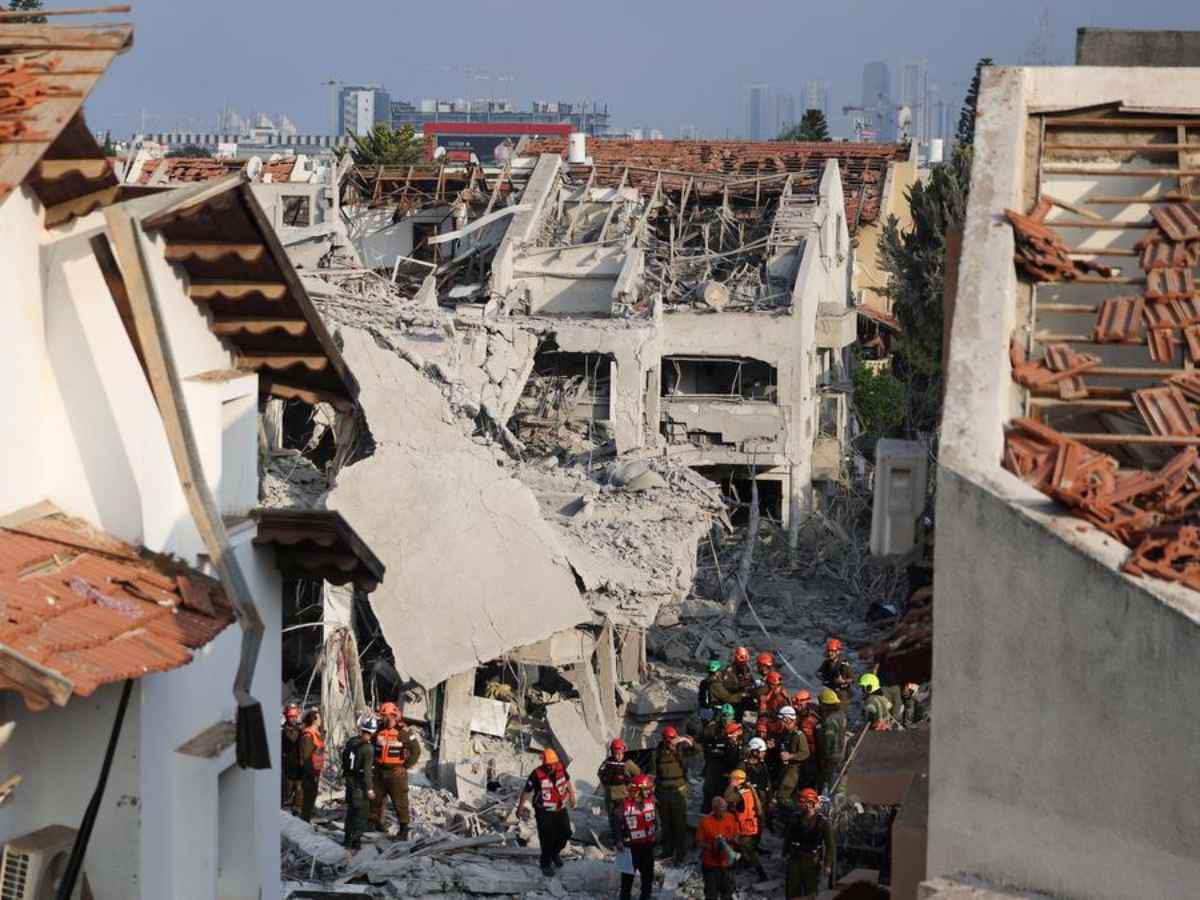 Iran launches 3rd wave of attacks at Israel