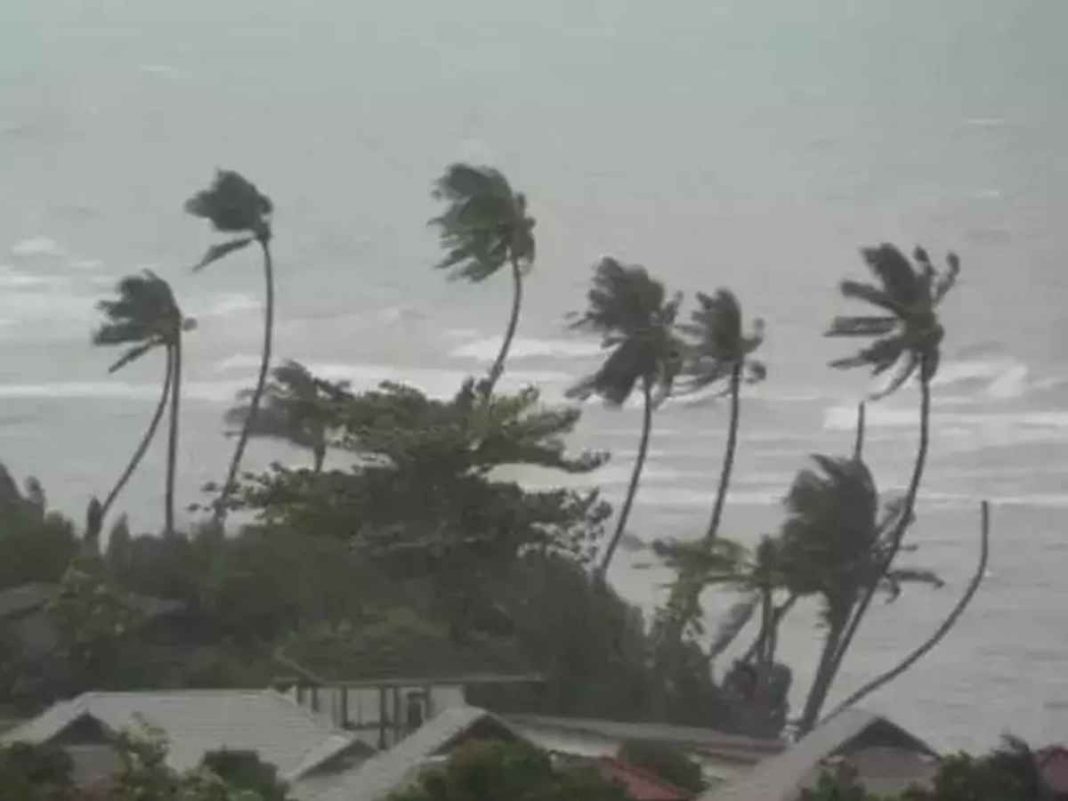 Heavy Rains In Kerala, Weather Office Issues Orange Alert In 7 Districts