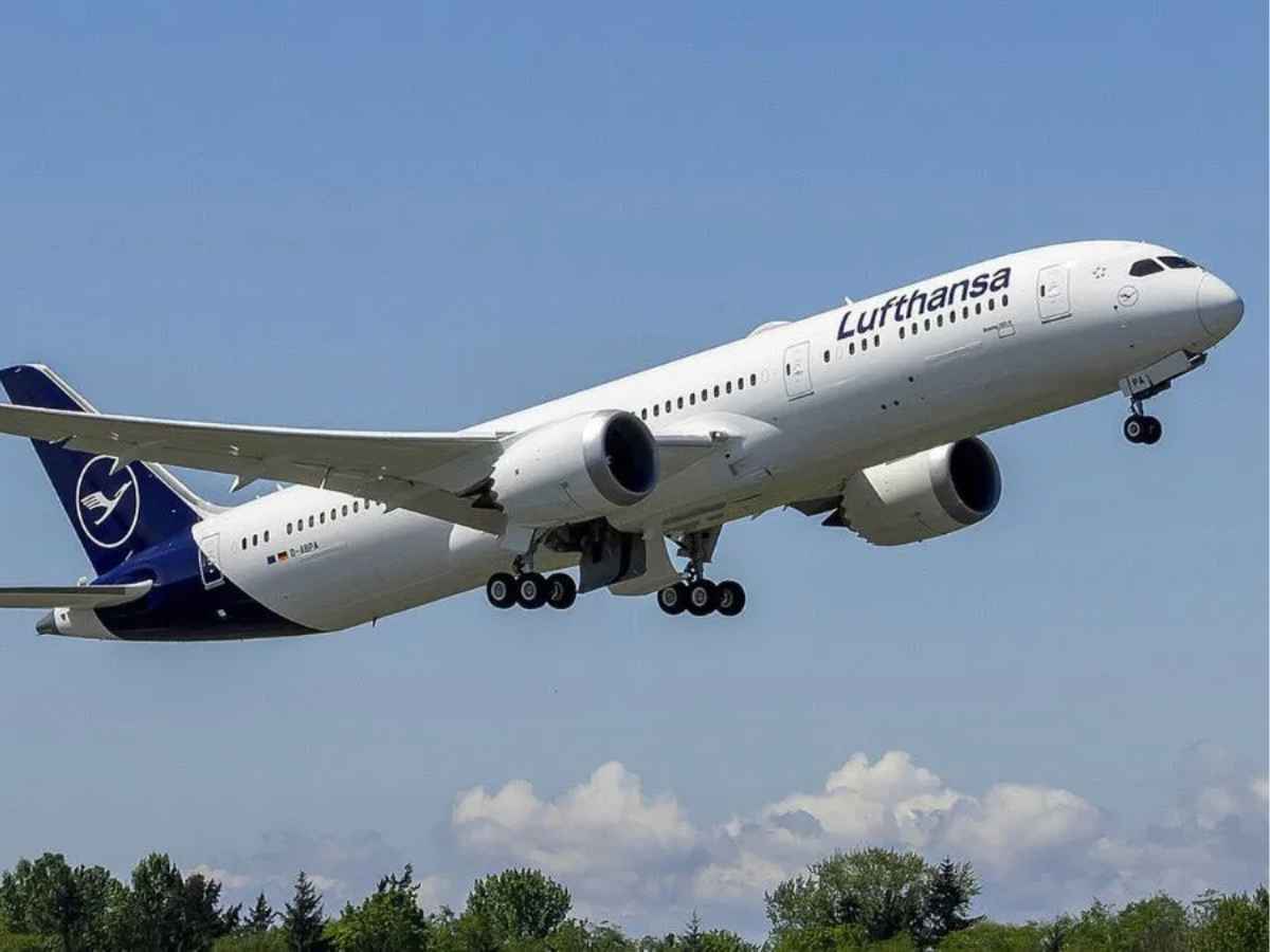 Lufthansa Flight Diverted Midway — What Forced Its Return to Frankfurt