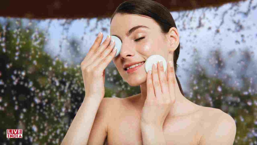 Monsoon Skincare Guide: 5 Essential Tips to Keep Your Skin Healthy and Glowing
