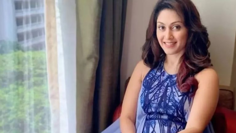 Will Manjari Fadnnis Share Screen Space with Hrithik Soon