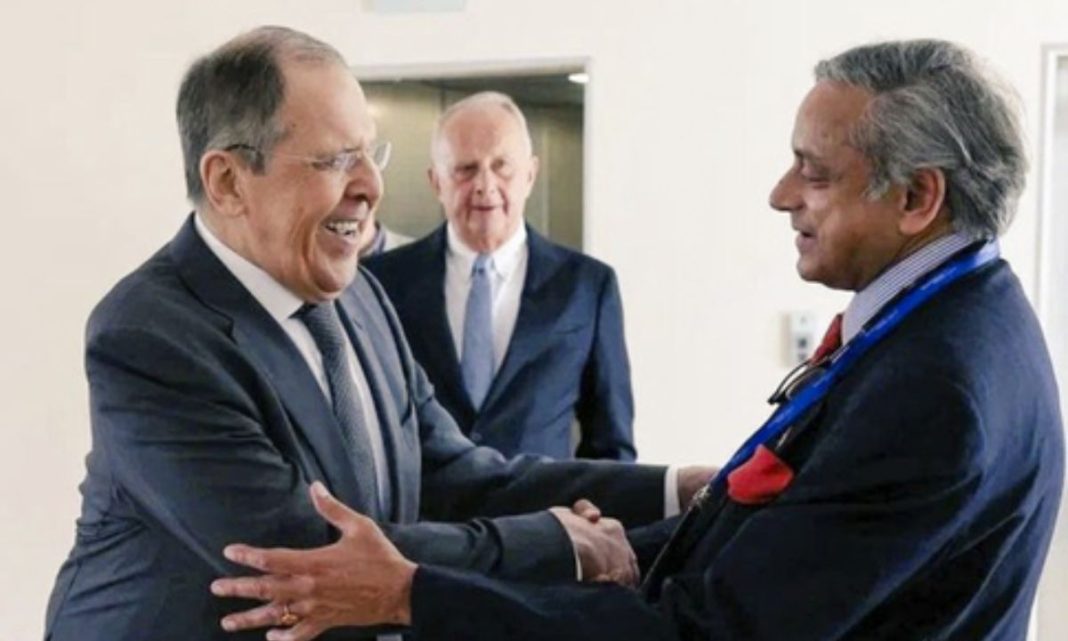 Why Is Shashi Tharoor Trending in Russia?