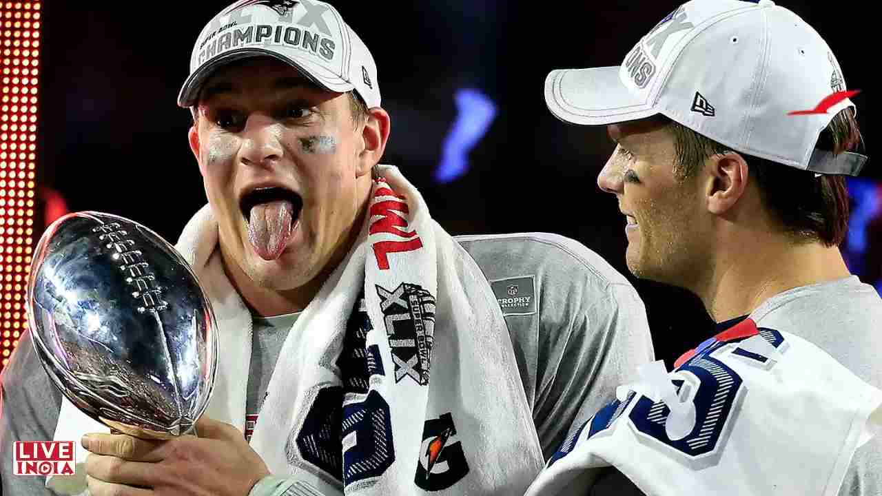 Tom Brady and Rob Gronkowski Reunite at Fanatics Fest 2025 — and Break a Lombardi Trophy