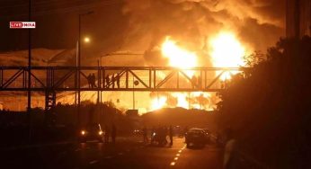 Oil Prices Surge, Asian Markets Tumble as Middle East Crisis Threatens Strait of Hormuz