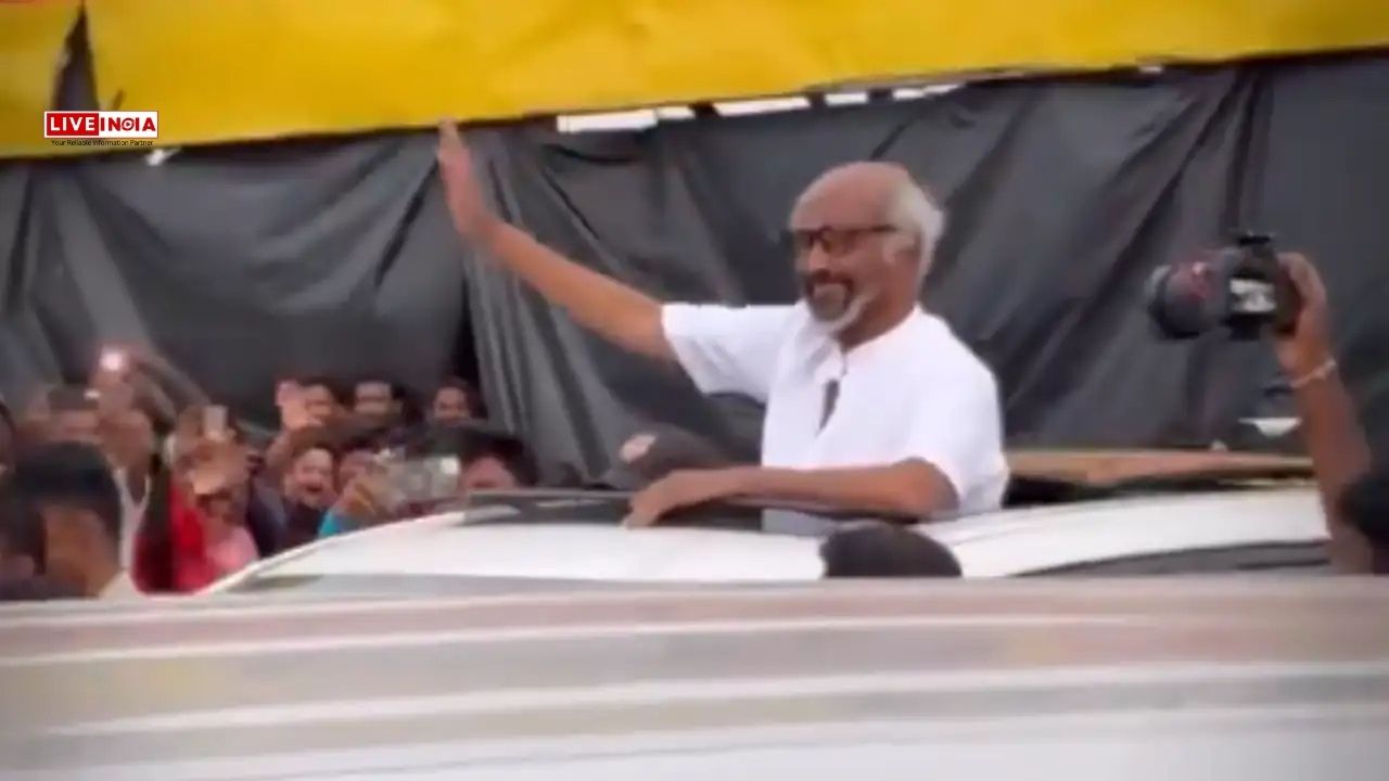 Watch: Massive Crowd Greets Rajinikanth in Mysore as He Shoots for Jailer 2