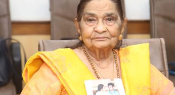 Can Stories Still Heal? Dr Krishna Saksena Thinks So in ‘Flowers Bloom’