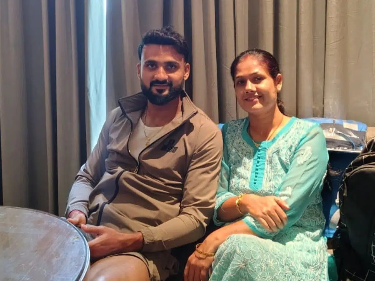 'I Didn’t Expect It': Cricketer Akashdeep Sister Stunned by His On-Air Revelation