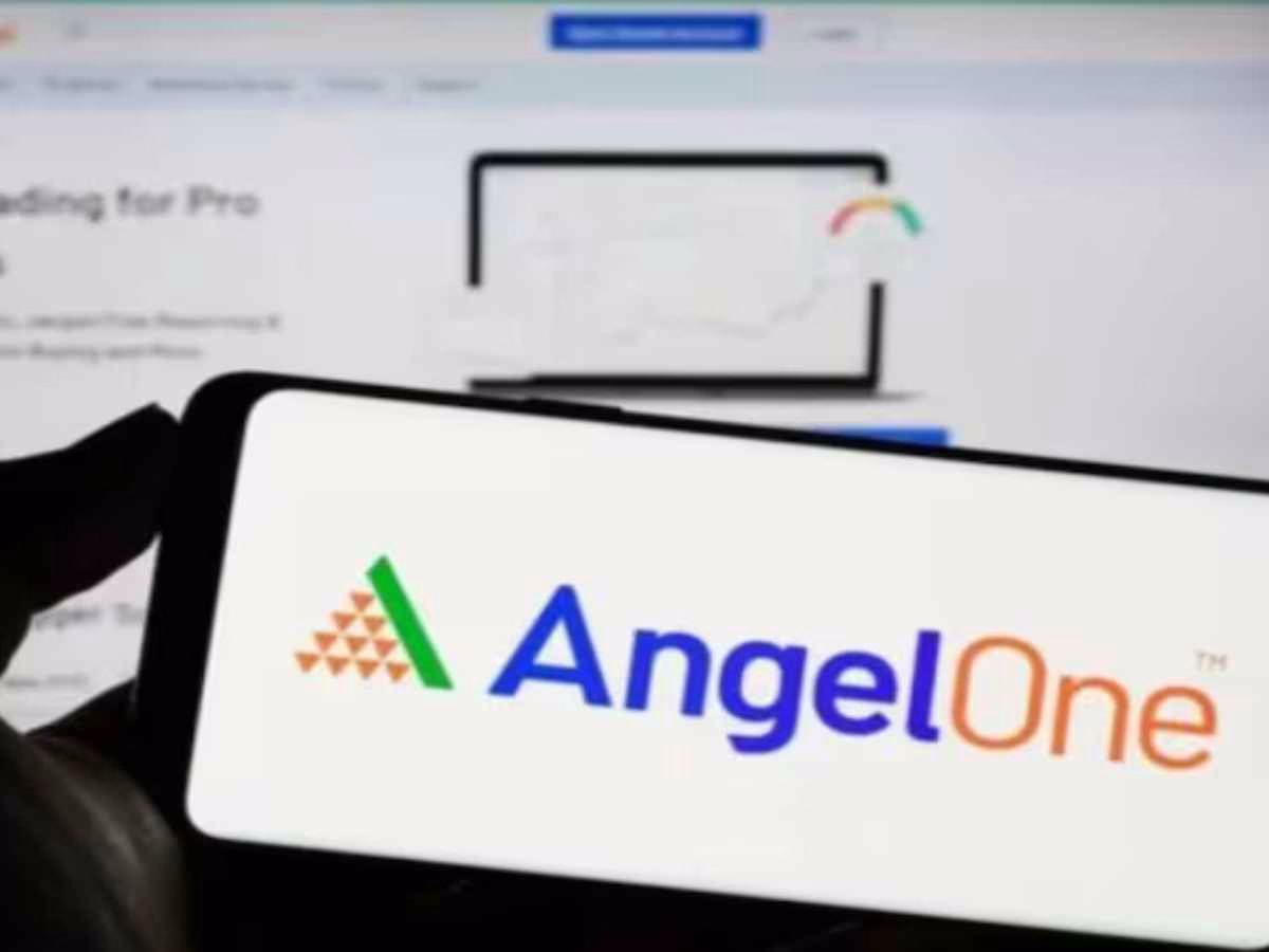 Angel One Share Price Rises Today: Is a Bullish Breakout on the Horizon?