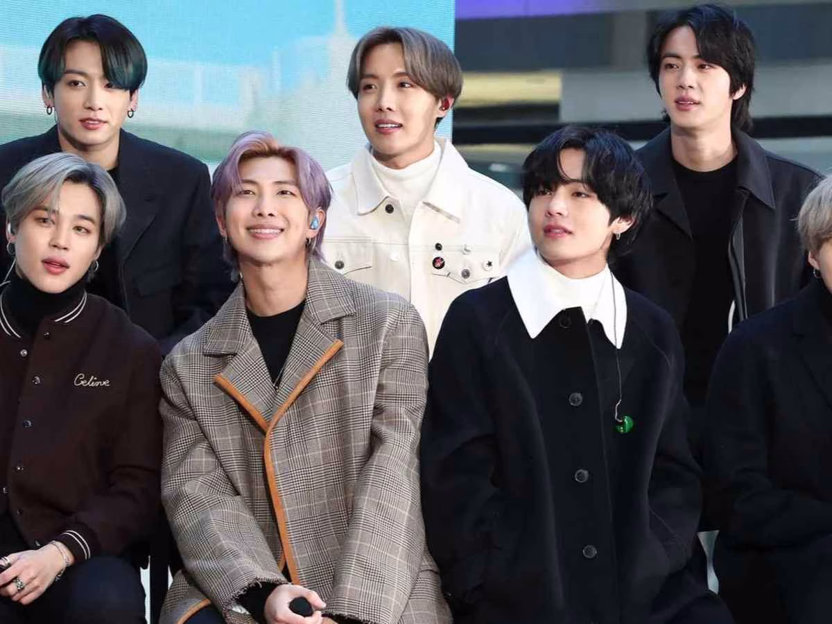 BTS Privacy Breach: Airline Staffer Indicted for Selling Flight Data to Stalkers!