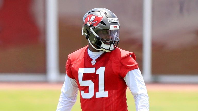 Bucs Rookie Edge Rusher David Walker Out For Season with Torn ACL