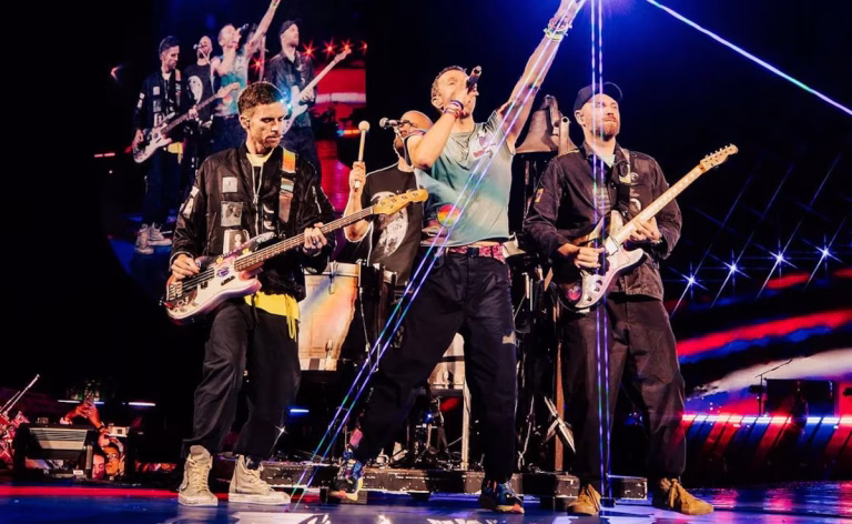 Coldplay's Triumphant U.S. Comeback Shows Why They're Still Live Legends