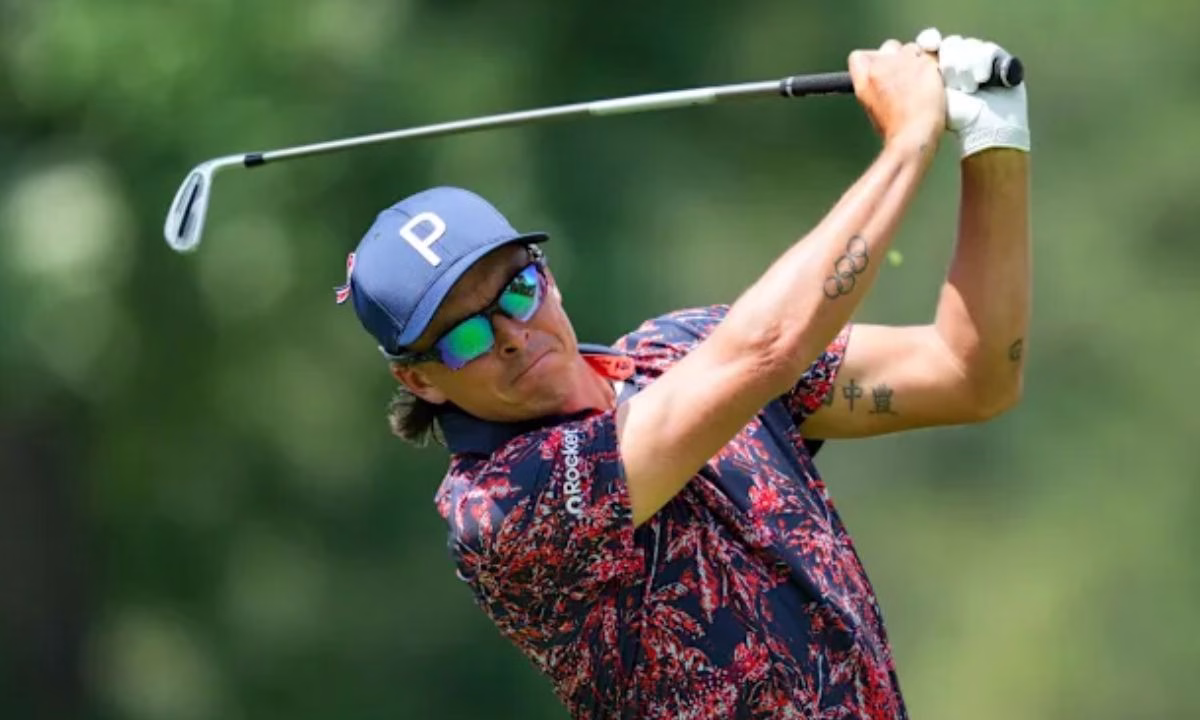 Rickie Fowler in the Hunt After Hot Start at The Open