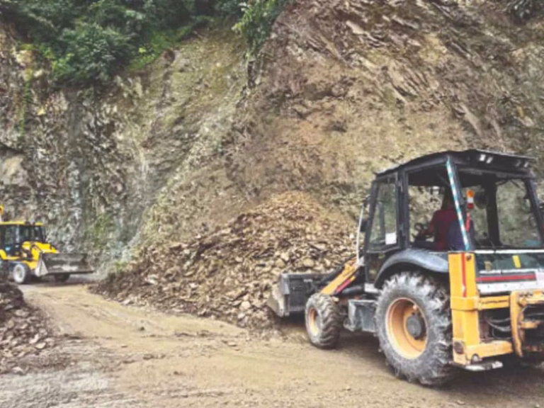 Darjeeling: 6-Year-Old Girl Among Two Killed In Gok Rockfall Incident