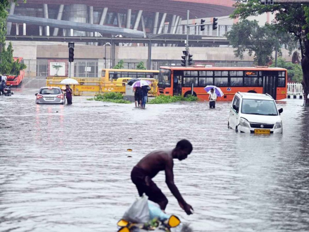 Weather Today: Rain Lashes Delhi-NCR, IMD Predicts Showers With Thunderstorm