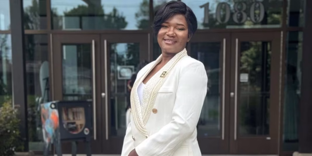 Green Card Holder Esther Ngoy Tekele Detained at U.S.-Canada Border Without Explanation