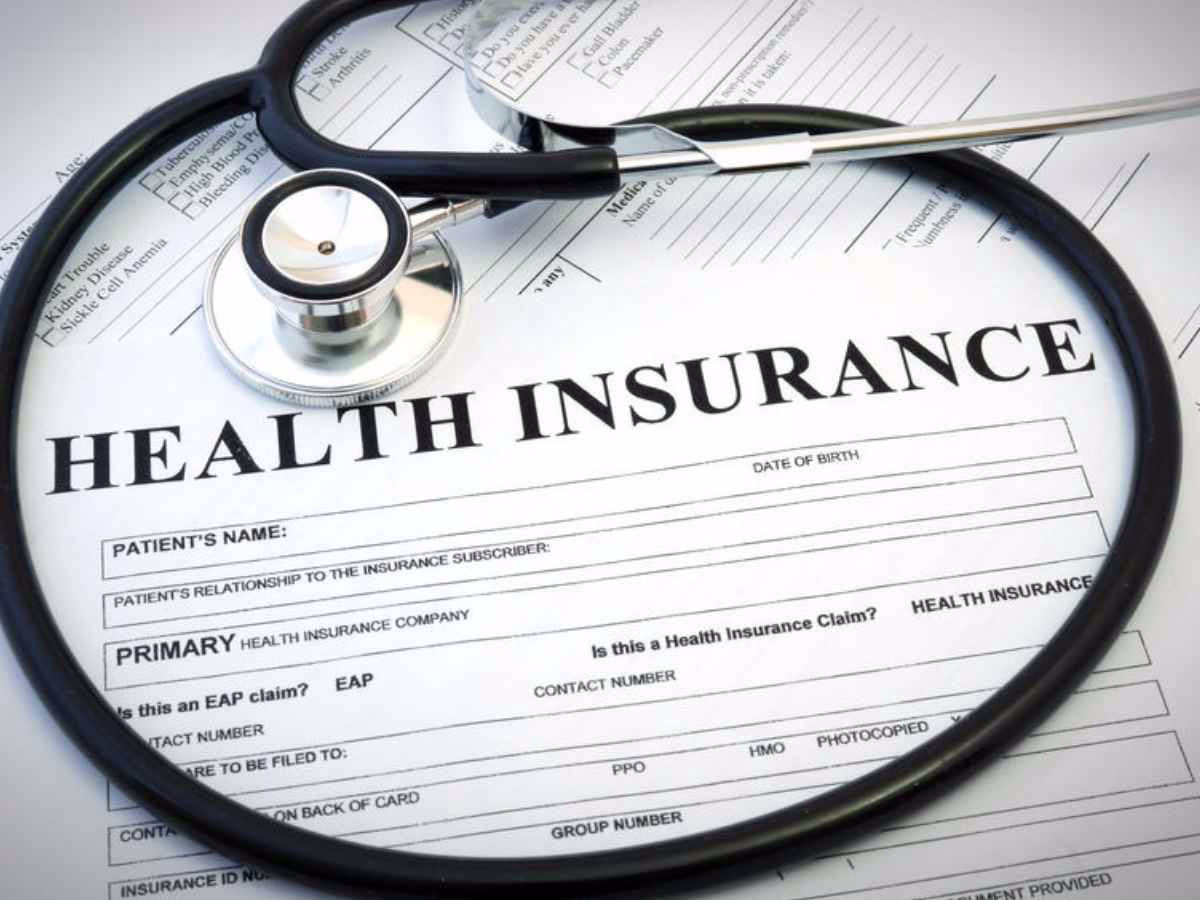 Why Your Parents Need a Health Insurance Even If They’re Healthy?