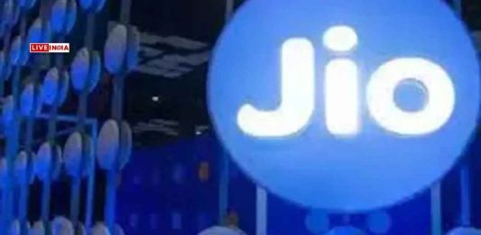 LiveIndia Markets Update: Jio Financial Services Continues its Bull-Run, Is Currently Trading at...