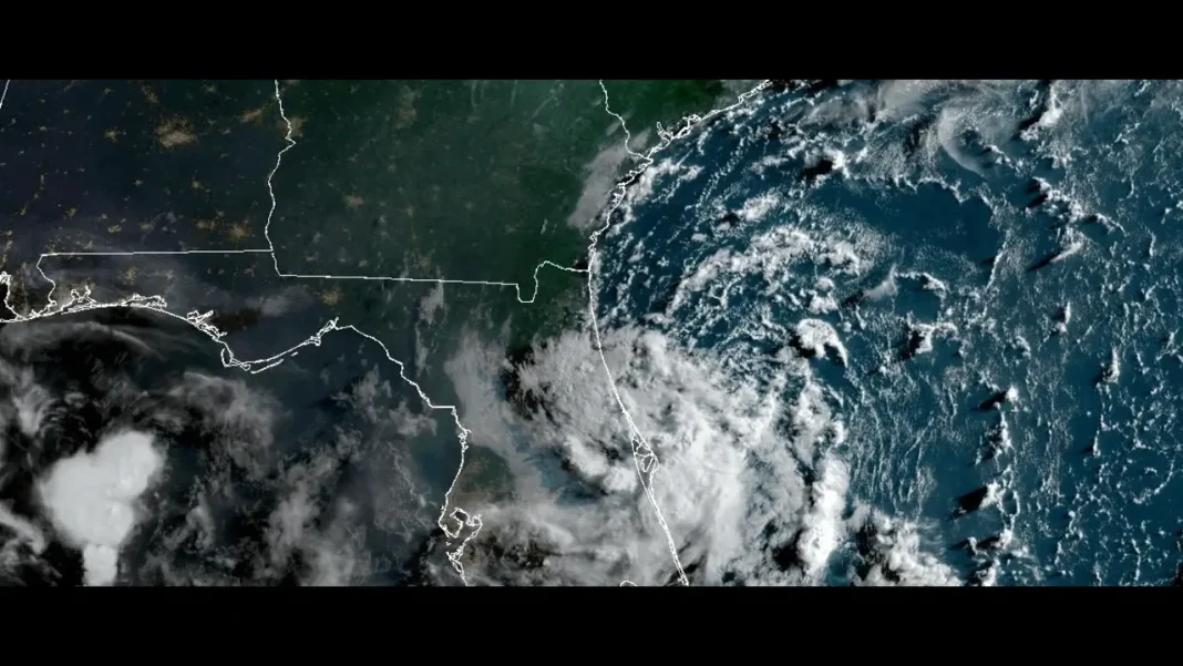 Tropical Development Likely Off Florida: NHC Monitors 'Invest 93L' for Gulf Formation