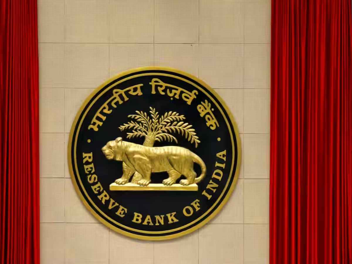 RBI Governor Drops Key Update on Rs 2,000 Notes