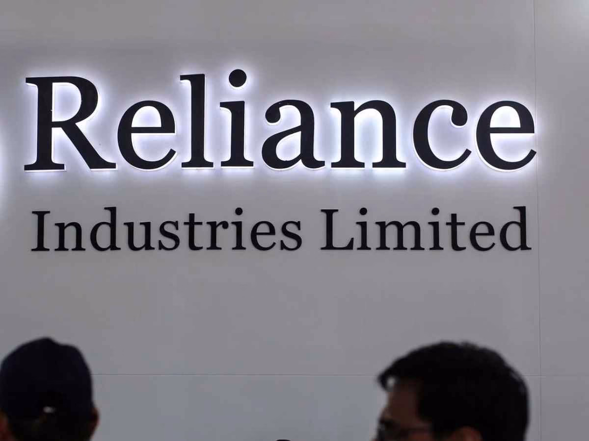 Reliance Industries Q1 Results Live: Profit May Surge 88% YoY, Revenue To See…