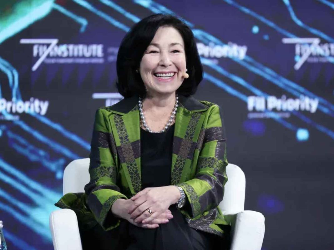 Oracle CEO Safra Catz Quietly Outshines Bezos With $1.8 Billion Stock Sale