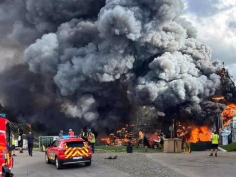 Tomorrowland Belgium Main Stage Destroyed In Fire Days Before Festival Opening