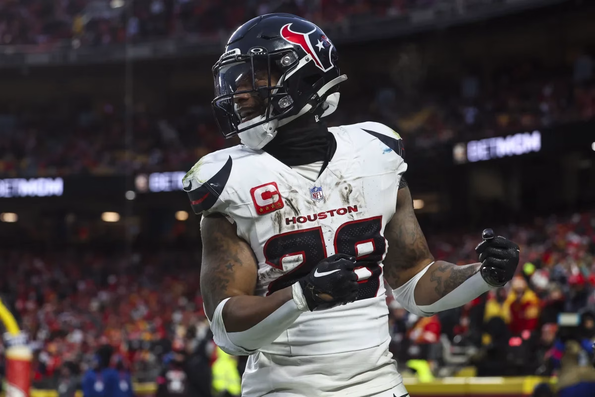 Texans Sideline Joe Mixon (NFI), Place 11 On PUP List Ahead Of Camp