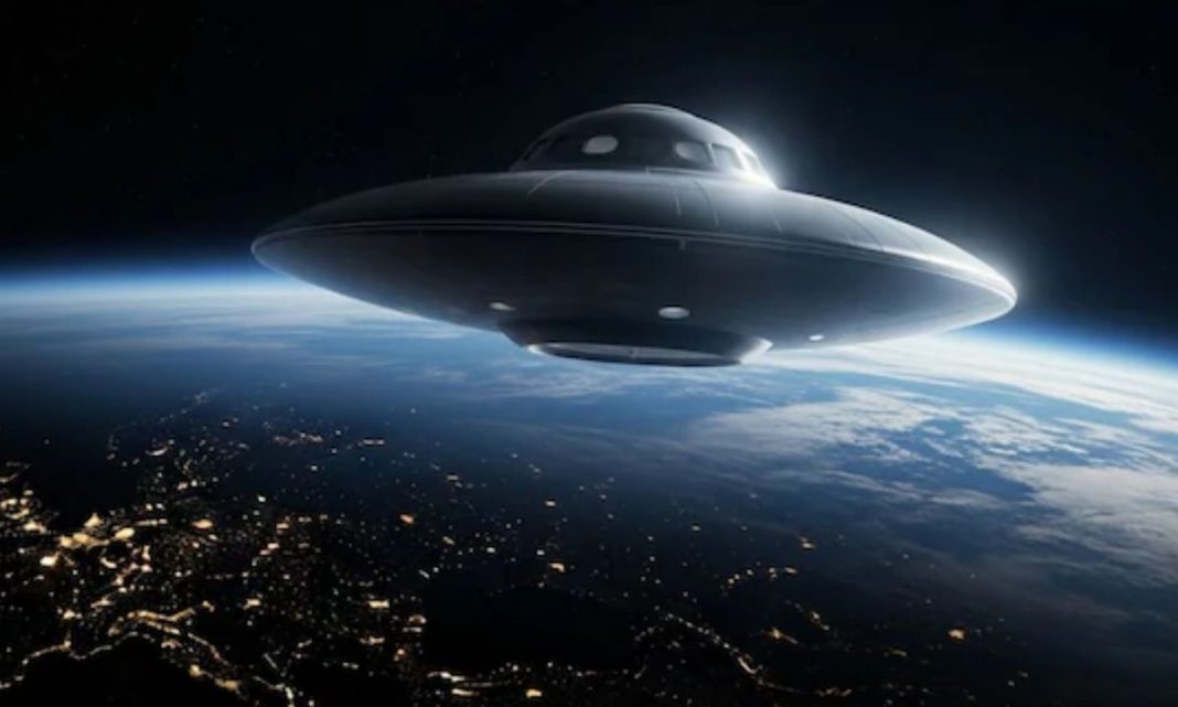 Are aliens about to attack? Scientists say there is a strange object near Earth