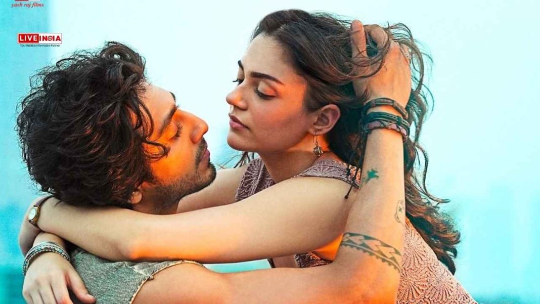 YRF's Latest-Saiyaara Trailer Released! Ahaan Panday and Aneet Padda Light Up Screens in Mohit Suri’s Intense, Musical Love Saga