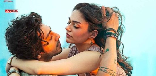 YRF's Latest-Saiyaara Trailer Released! Ahaan Panday and Aneet Padda Light Up Screens in Mohit Suri’s Intense, Musical Love Saga