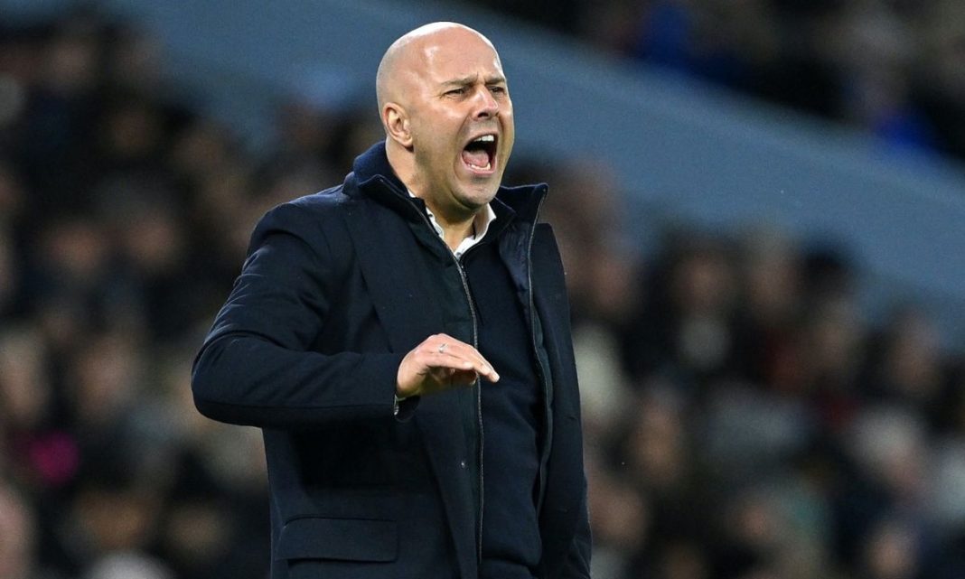 Can Arne Slot add new players to Liverpool's title defense? A Golazo View from CBS Sports