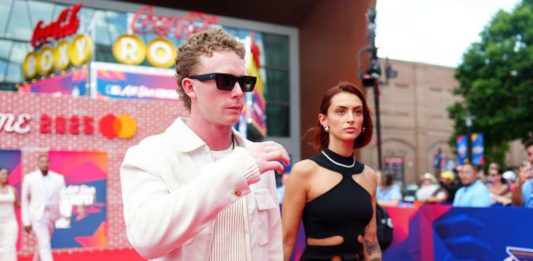 Pete Crow-Armstrong & Girlfriend Steal the Spotlight at All-Star Game