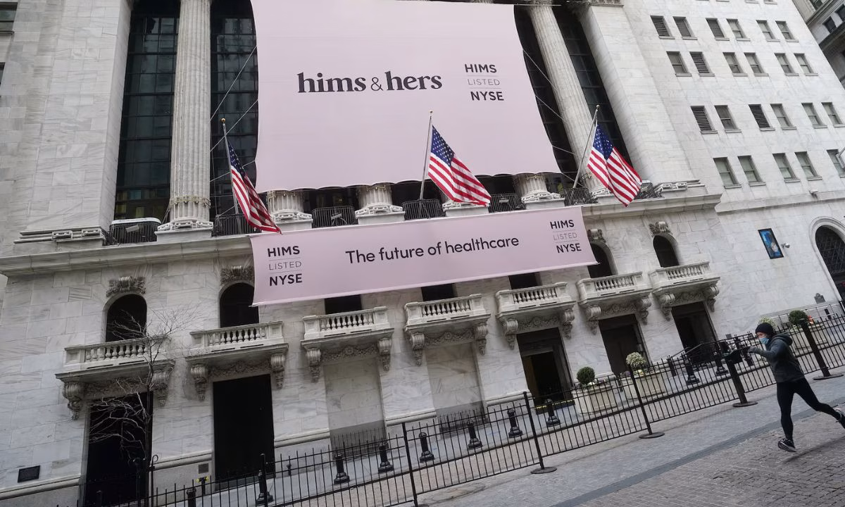 Hims Stock: Executive Sells Shares During Important Events