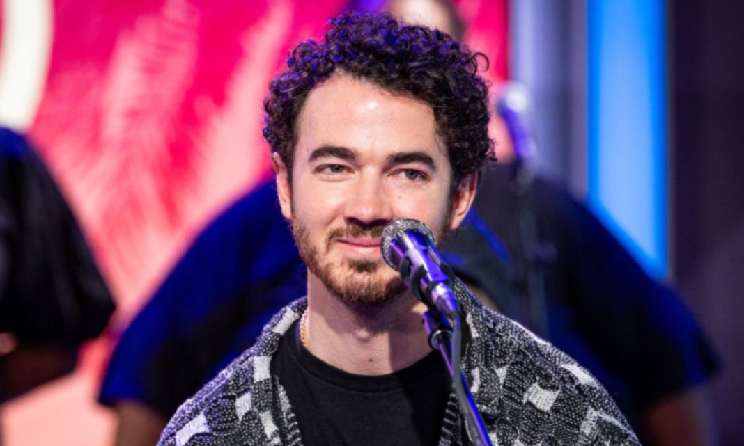 How Did Kevin Jonas Lose Almost Everything After the Band Split?