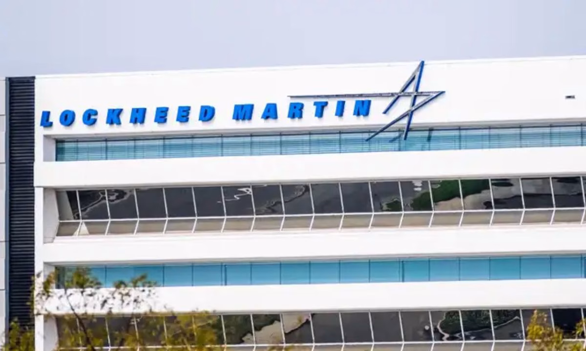 Lockheed Martin Stock Sinks After $1.6 Billion in Project Charges Blow Up Q2 Earnings