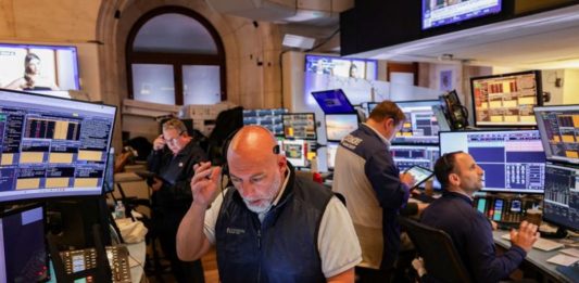 Plug stock rises after extending hydrogen supply agreement